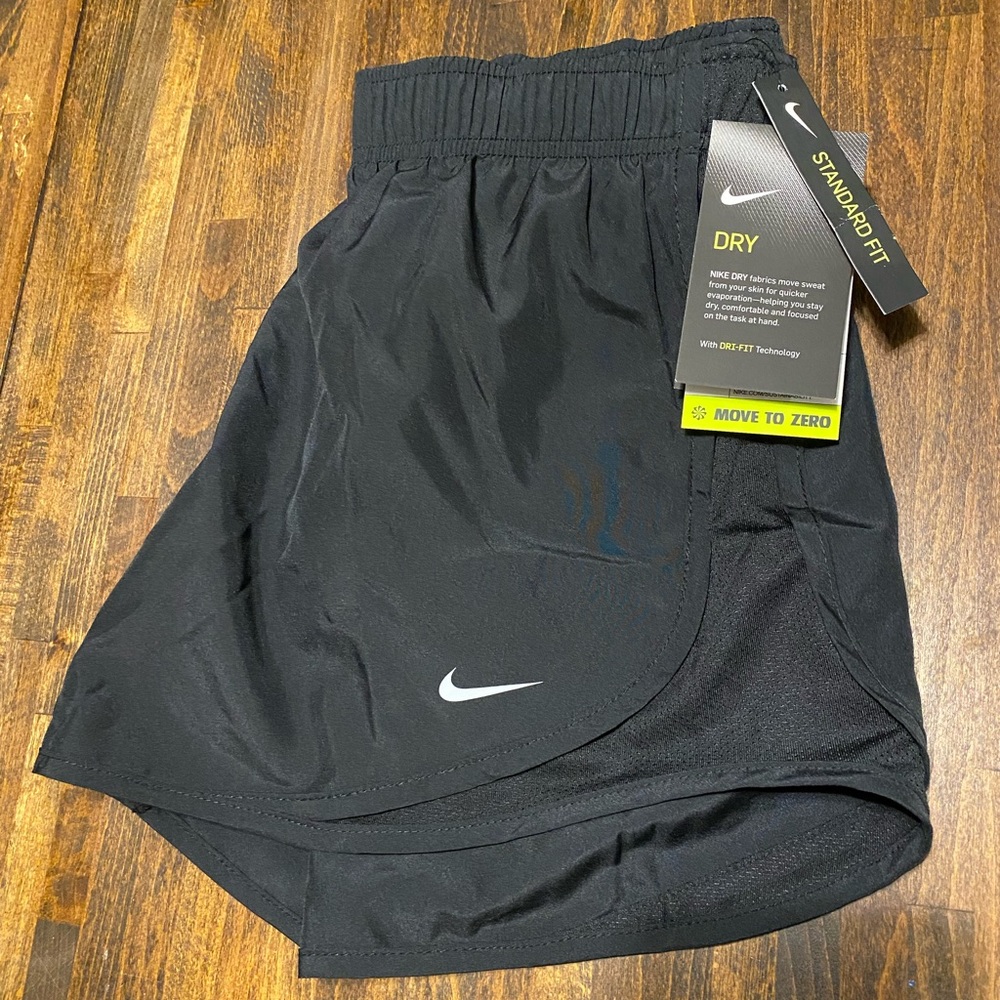 Nike Shorts Womens Size Medium Solid Black Dri-Fit Athletic Running 8315